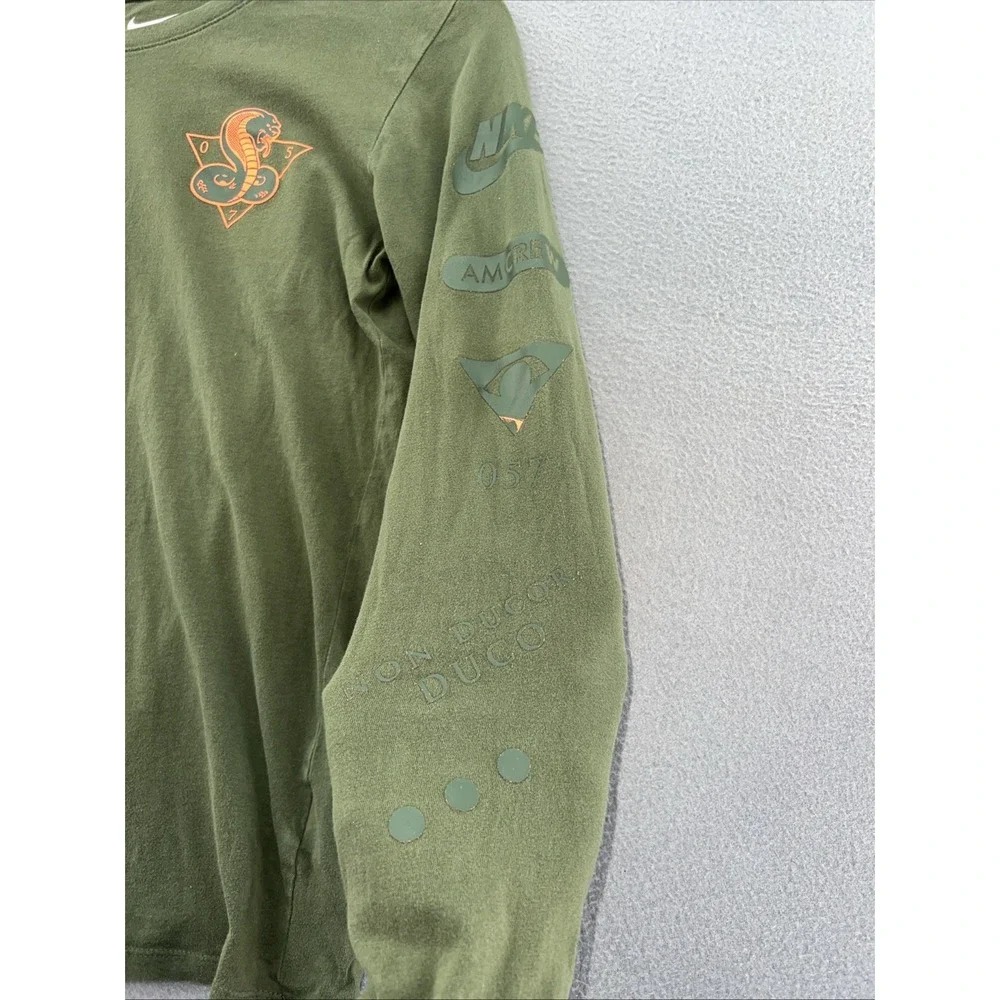Nike AM Shirt Mens Sz S Green Long Sleeves Crew Cobra Non Ducor